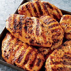 grilled-chicken-breasts-pile